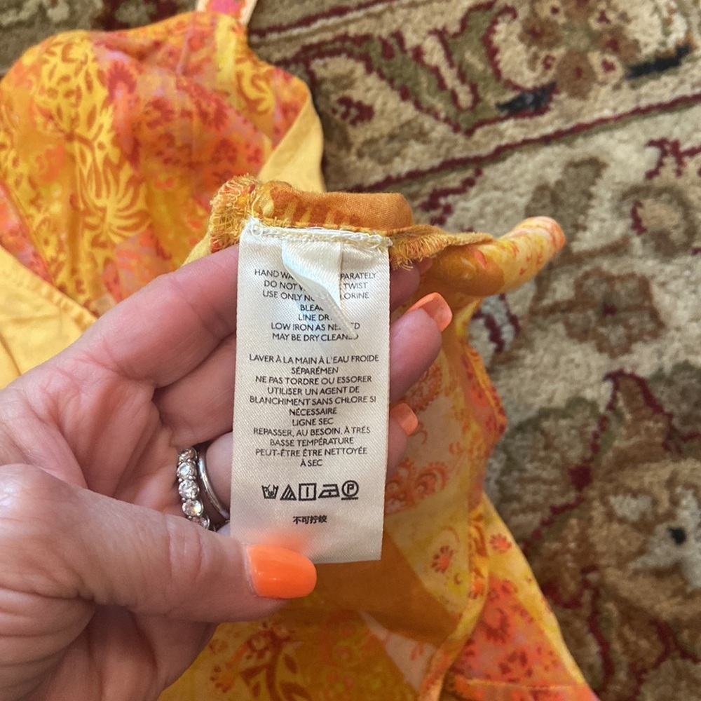 NWOT PILCRO top - Picture 6 of 8